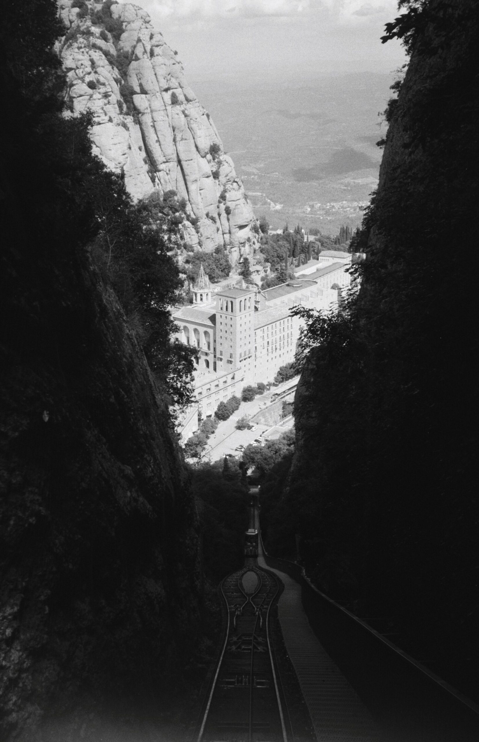 3290 – 2024.6.7 – Maria Besga Labiano – Agfa APX 100 -3